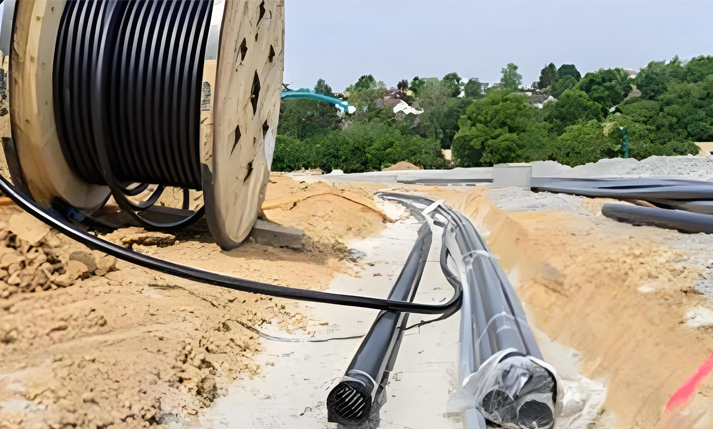 复杂地形电缆敷设输送机布置方法